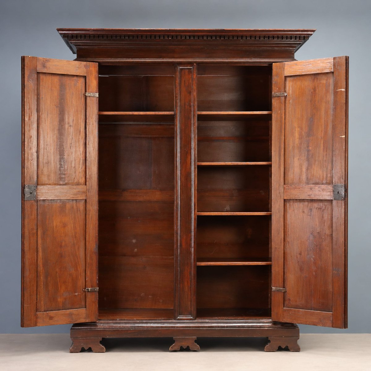 Armoire Style Baroque en Hêtre Teinté Noyer Italie, fin du XIXe siècle-photo-4