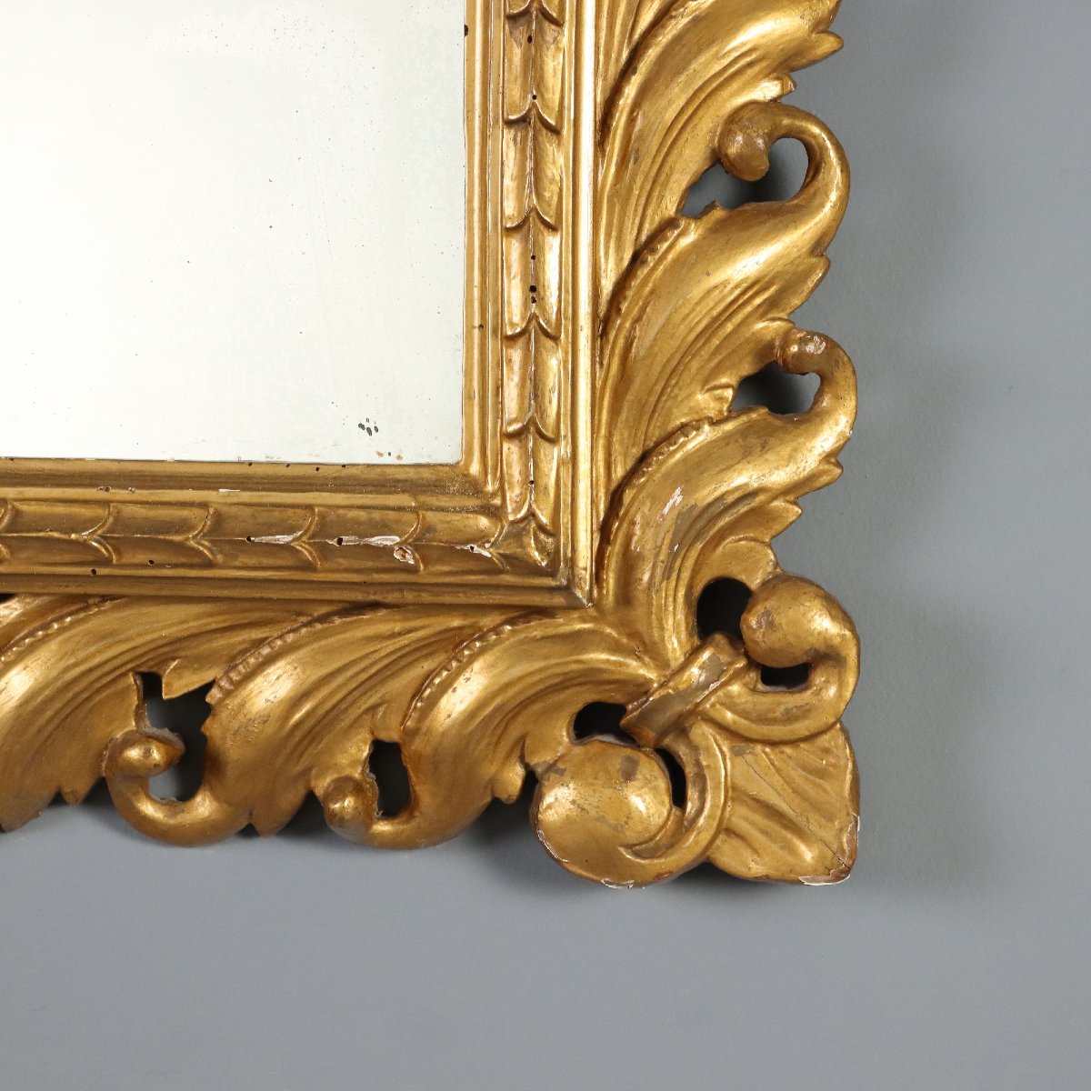 Miroir Éclectique en Bois Sculpté et Doré  Italie, dernier quart du XXe siècle-photo-2