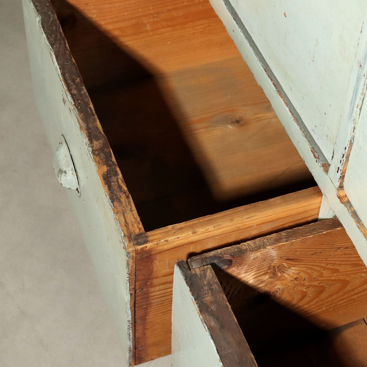 Grande Commode en Sapin avec Vingt-Quatre Tiroirs Italie, début du XXe siècle-photo-7