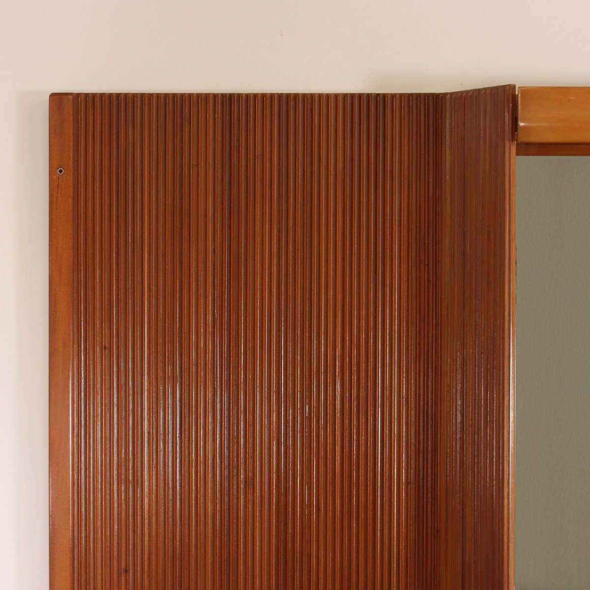 Vintage 1950s Mahogany Blonde Glass Aluminum Wall Cabinet Italy Original-photo-4