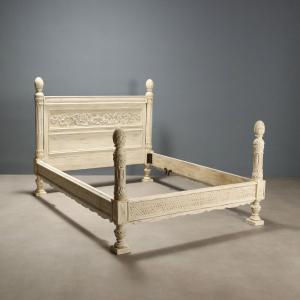 Neo-renaissance Bed