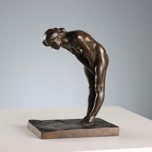 Nu féminin en bronze par Oreste Labò Italie, début des années 1900