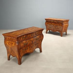 Commodes Anciennes Plaquées en Bruyère de Noyer XVIIIe Siècle