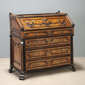 Walnut And Walnut Burl Folding Table With Ebonized Details, Lombardy, Mid-18th Century