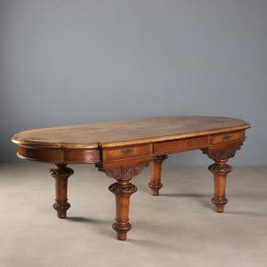 Walnut Table, Late 19th Century, Italy, Late 19th Century