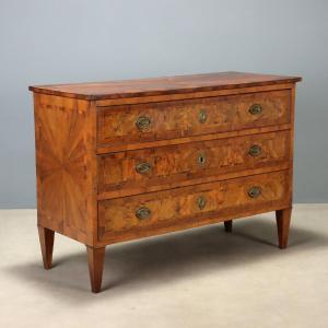 Commode Néoclassique en Noyer et Ronce Émilie, dernier quart du XVIIIe siècle