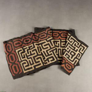 Tissu en Raphia Royal Ntshak Motif Labyrinthe Art Kuba Congo Original
