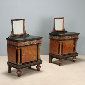 Paire de Tables de Nuit en Noyer et Loupe de Noyer Italie du milieu du XXe siècle