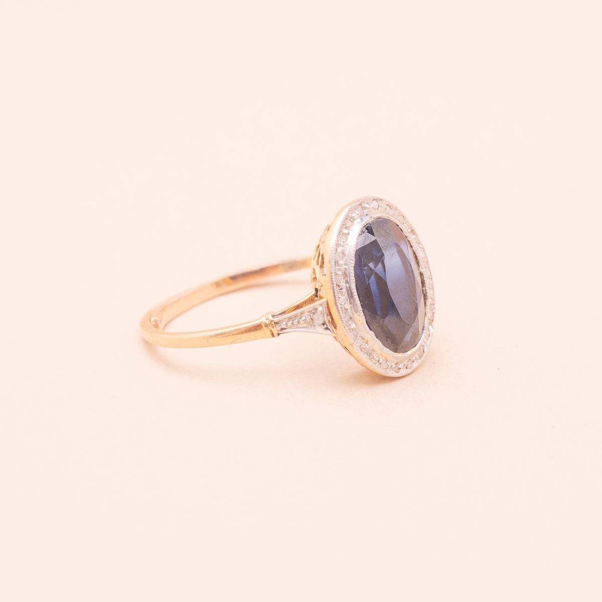 Antique Pompadour Sapphire Ring 0.55 Carat-photo-2