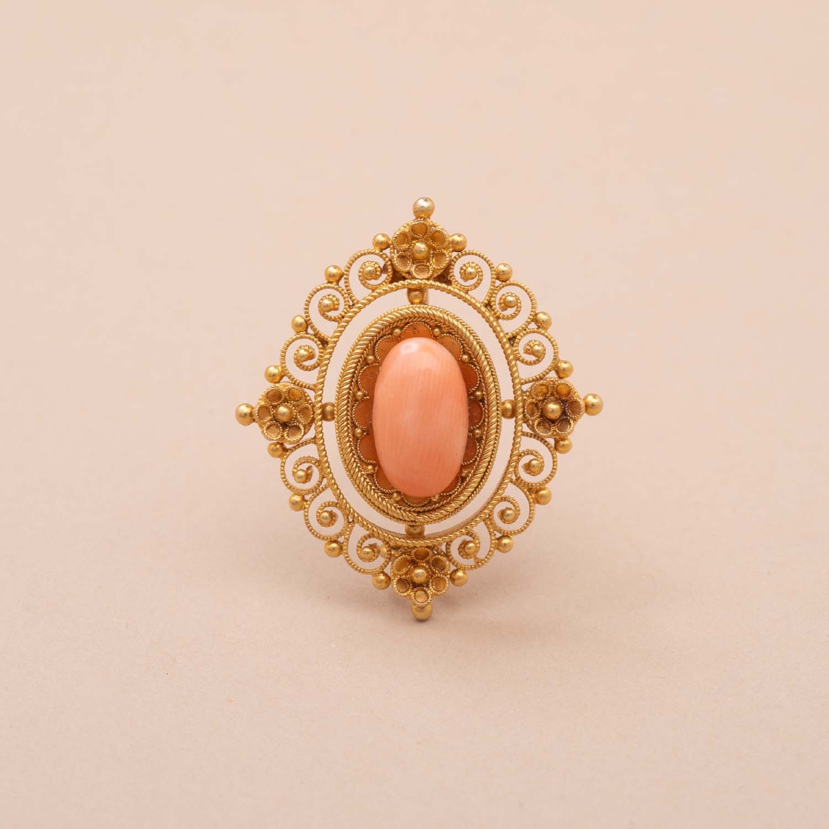 Broche Vintage Cabochon Corail