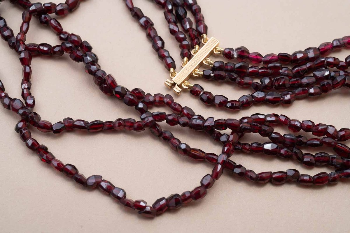 Necklace Chocker Vintage Garnets 4 Rows-photo-2