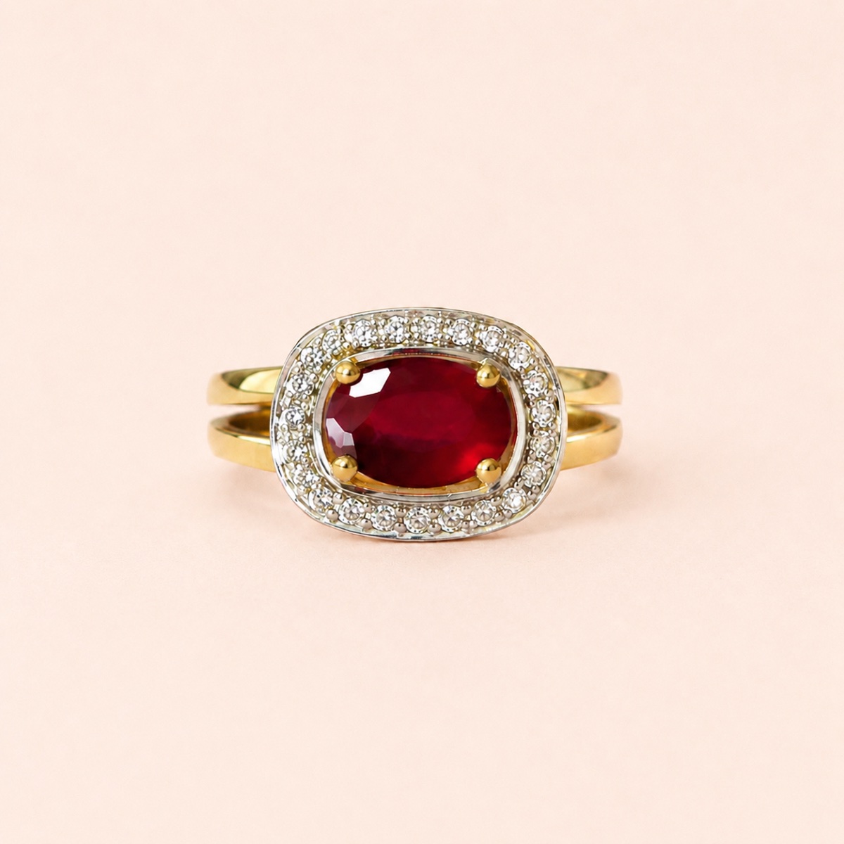 Oval Ruby Ring "manège"