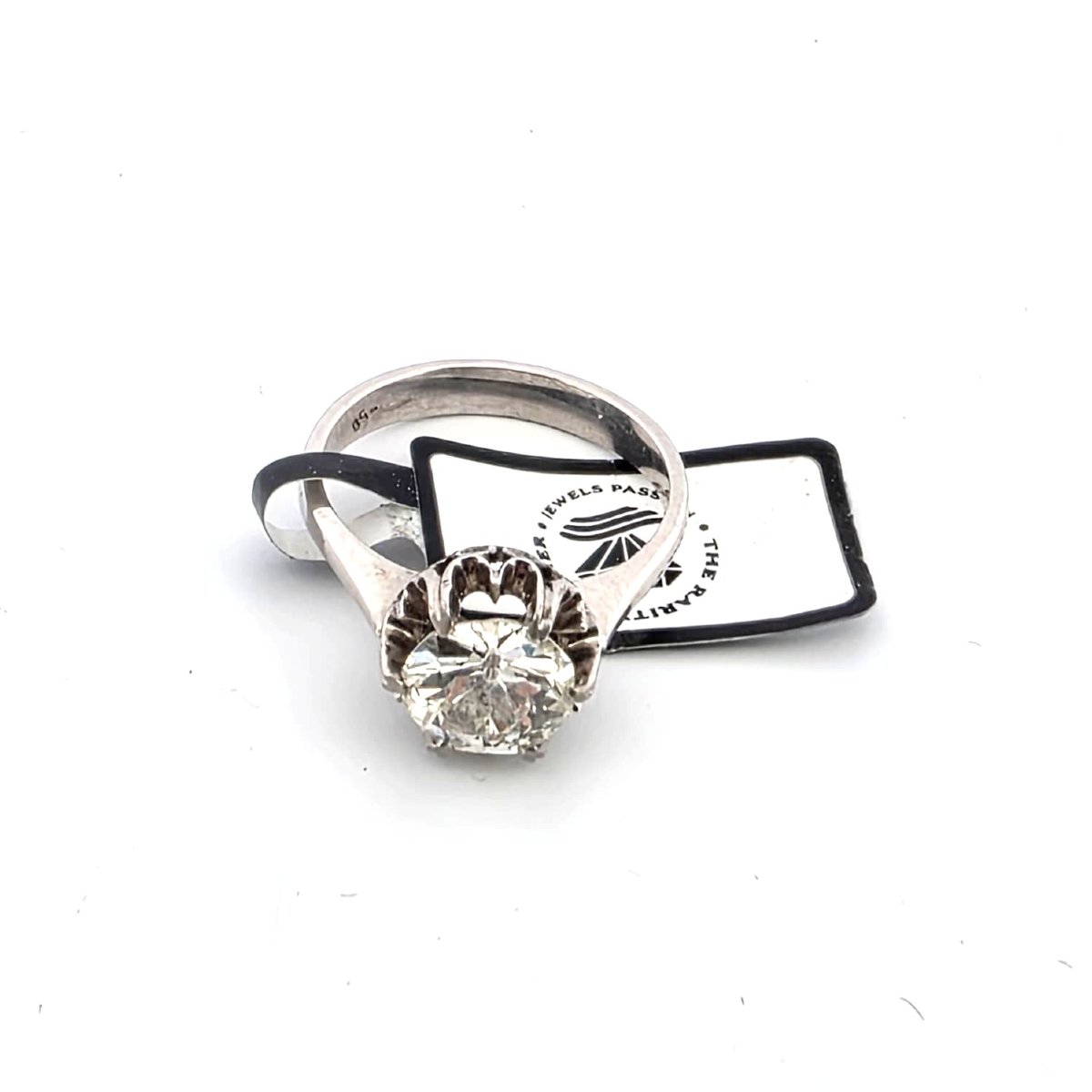 Vintage White Gold Solitaire Ring With Prominent Diamond-photo-1