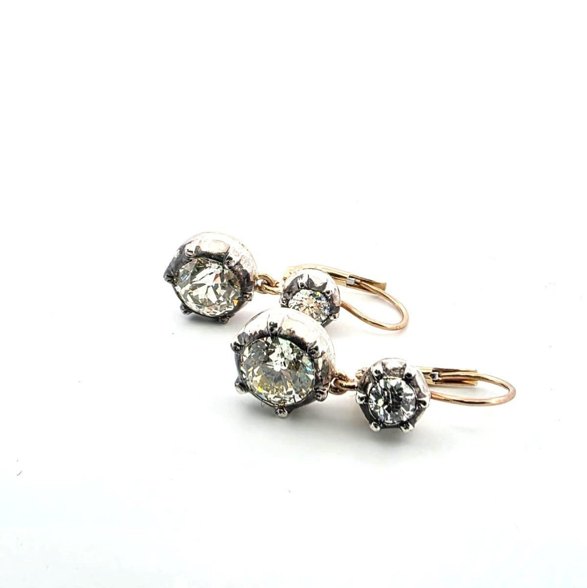 Boucles d’oreilles en or jaune 18kt et argent avec des diamants importants-photo-3
