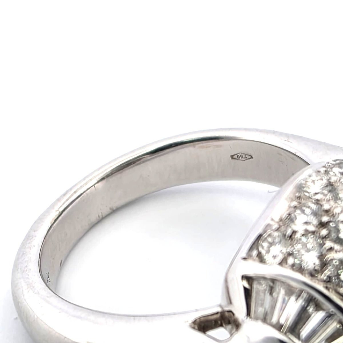 Bague massif en or blanc 18kt avec diamants-photo-2