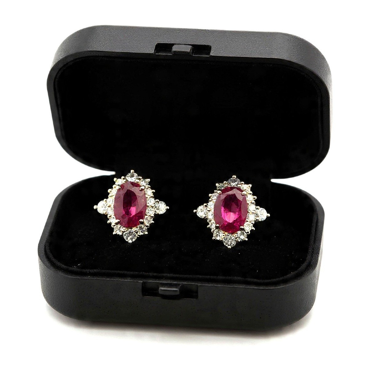 Boucles d’oreilles en or jaune 18kt avec rubis et diamants