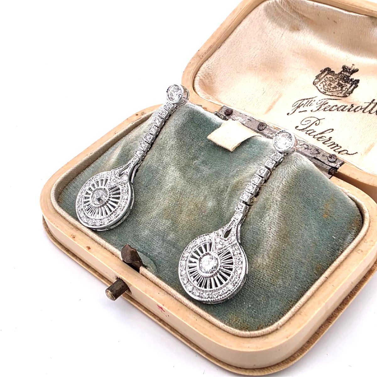 18kt White Gold 180' Workmanship Earrings With Diamonds-photo-7