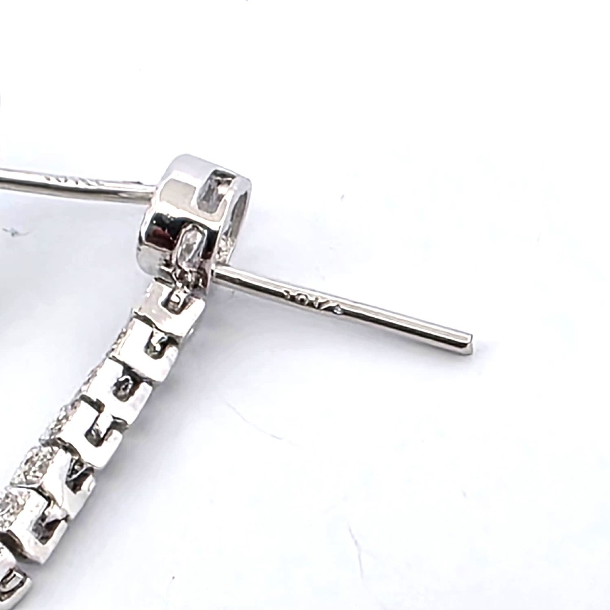 18kt White Gold 180' Workmanship Earrings With Diamonds-photo-6