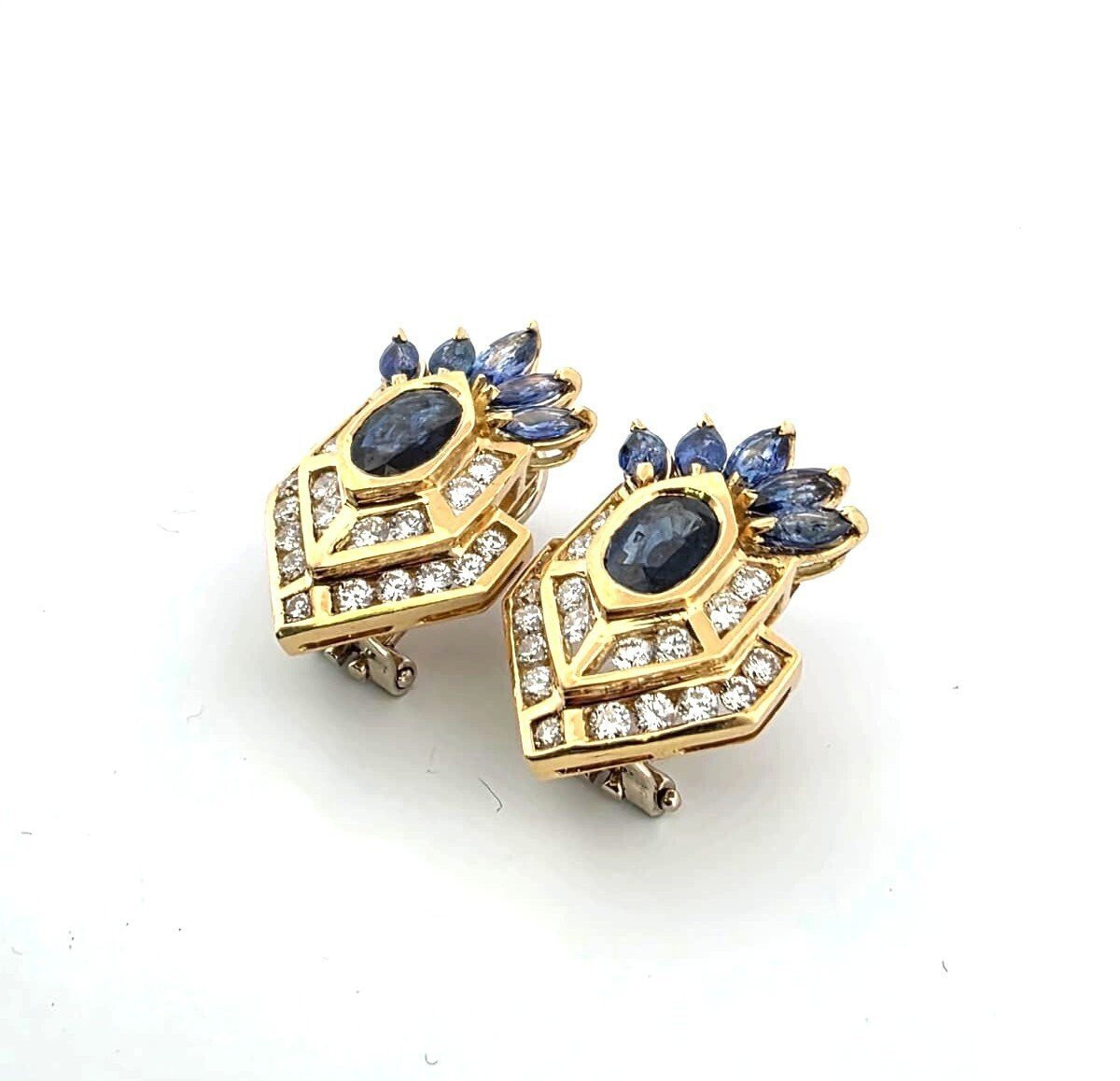 18kt Yellow Gold Earrings With Sapphires And Diamonds-photo-4