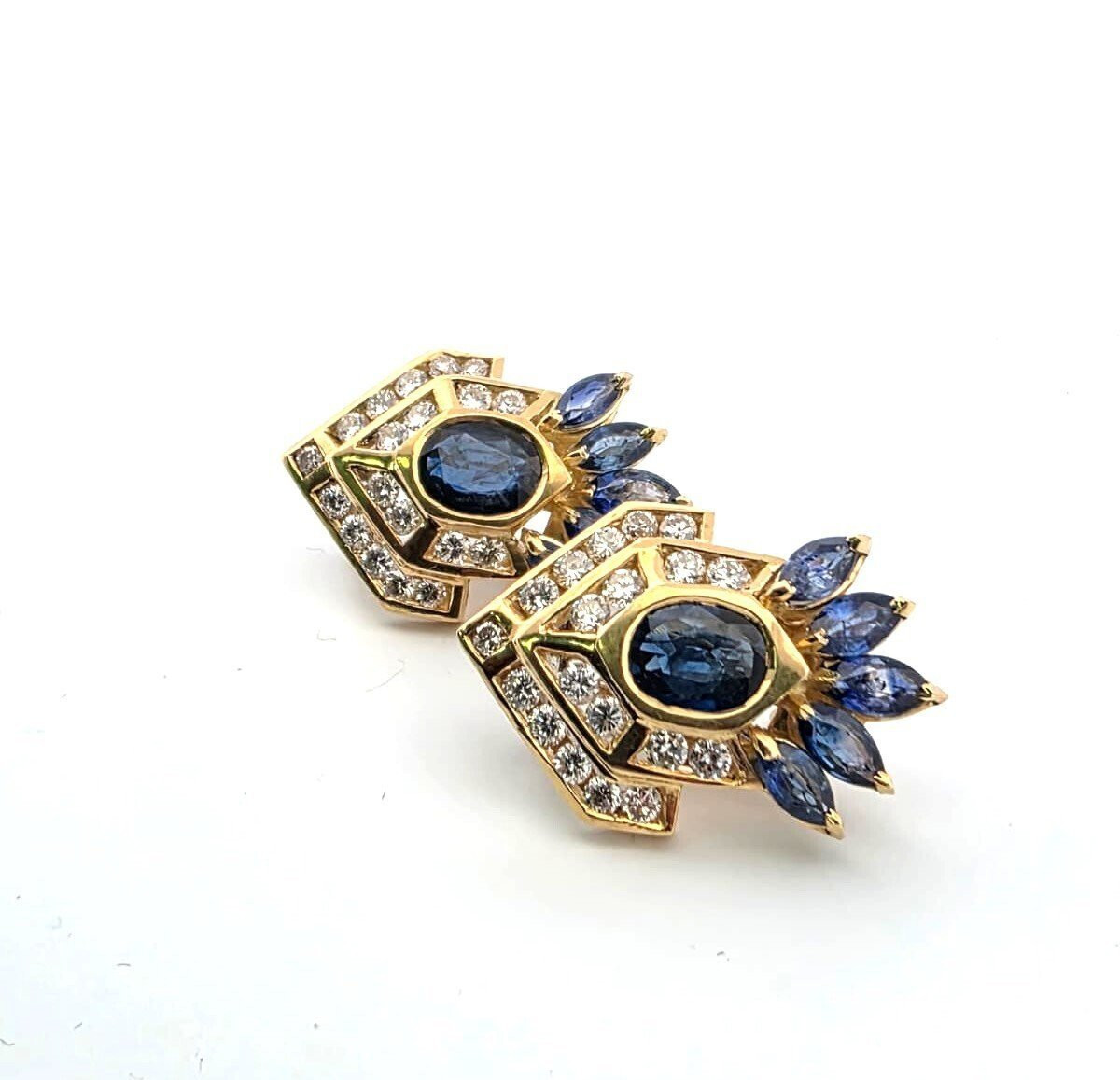 18kt Yellow Gold Earrings With Sapphires And Diamonds-photo-6