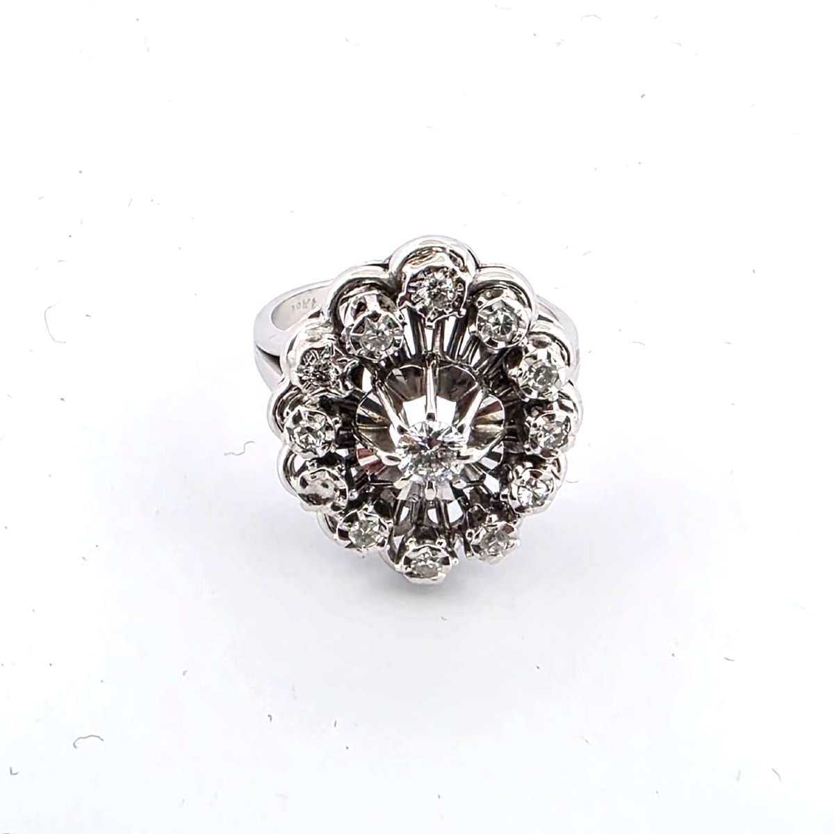 Bague en or blanc 18kt avec diamants-photo-1