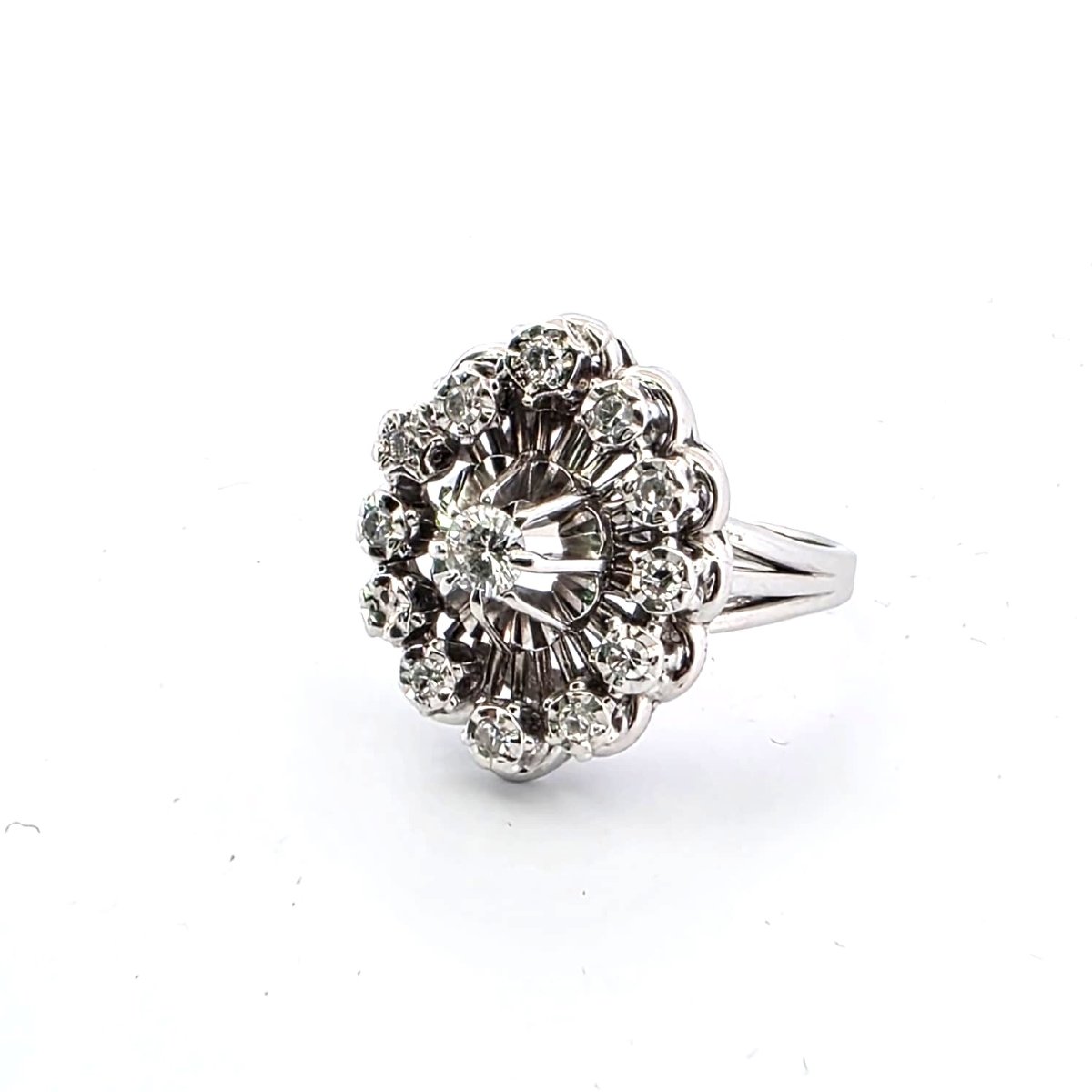 Bague en or blanc 18kt avec diamants-photo-3