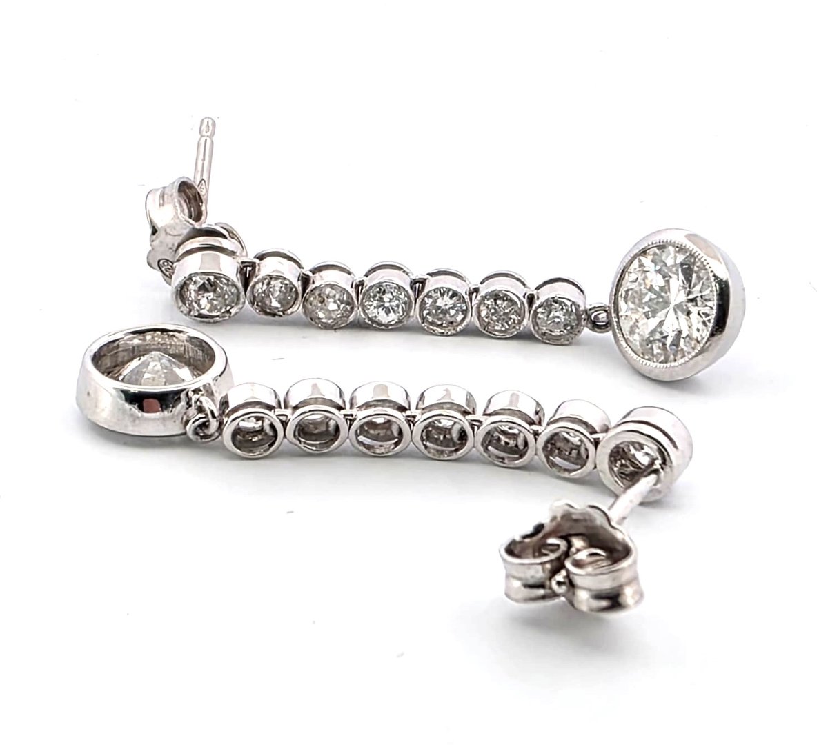 Boucles d’oreilles en or blanc 18kt avec des diamants importants-photo-3