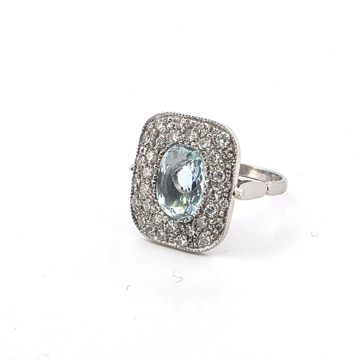 18-karat White Gold Ring With Aquamarine And Diamonds-photo-6