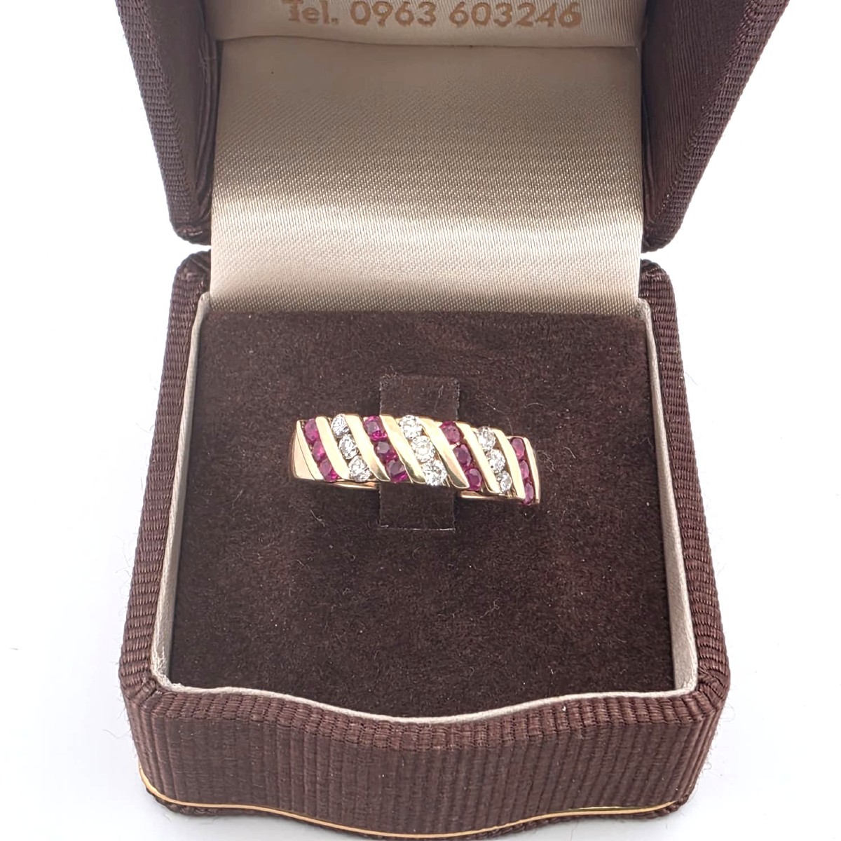 18-karat Yellow Gold Ring With Rubies And Diamonds