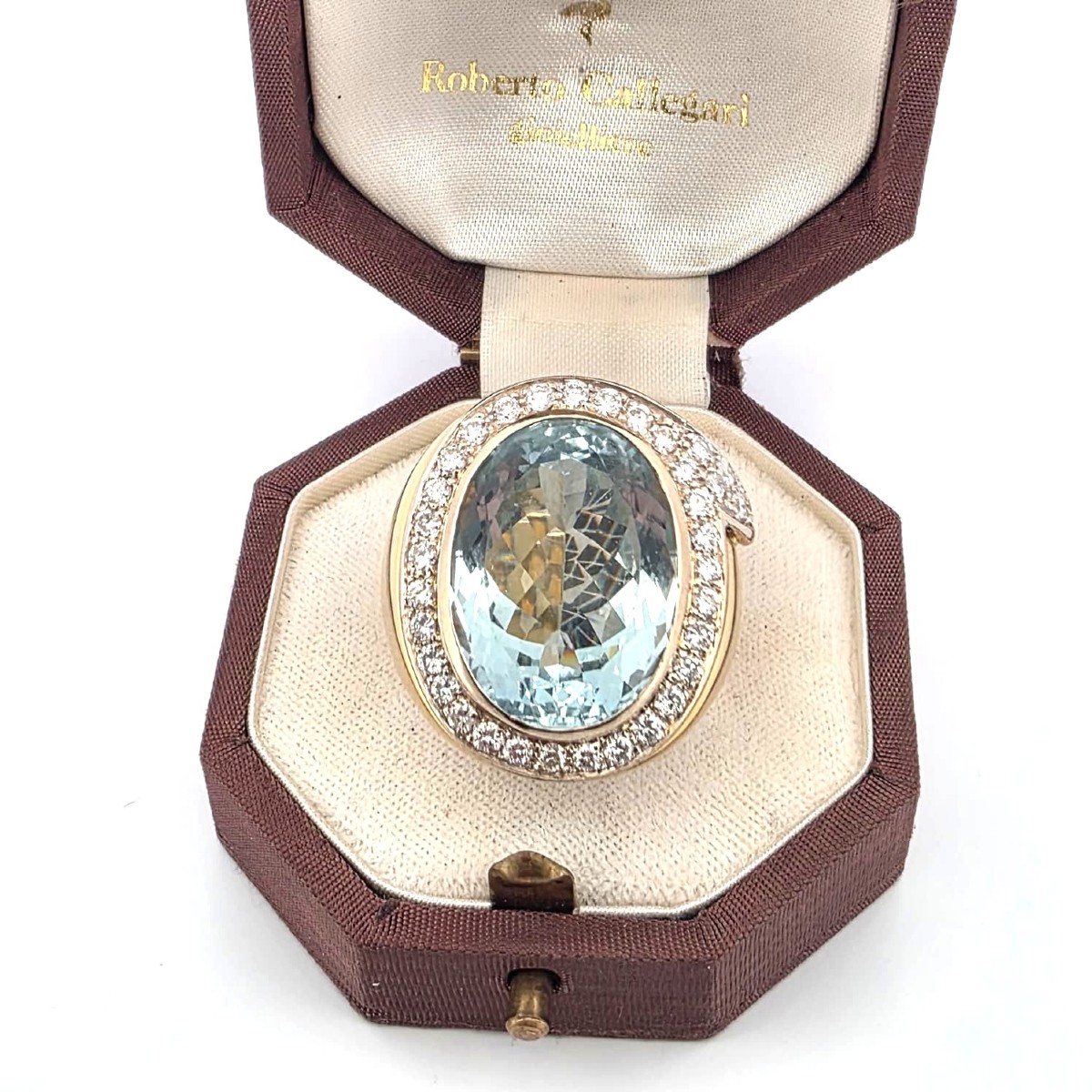 18k Yellow Gold Ring With Aquamarine And Diamonds Weight: 28.50 G Band Width: 27.00 Mm X 