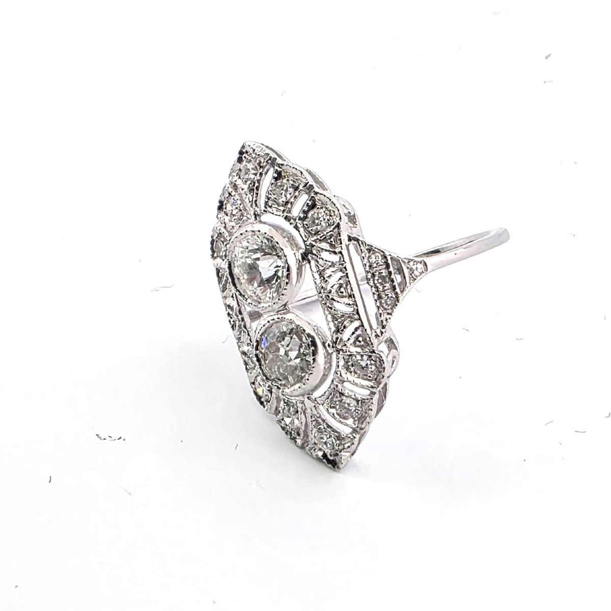 Bague en or blanc 18kt avec diamants-photo-4