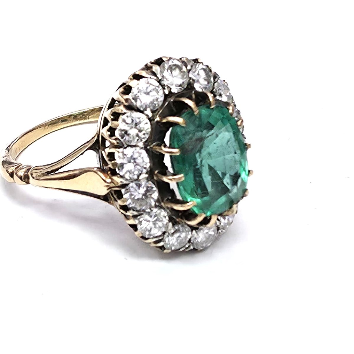 18-karat Yellow Gold Ring With Diamonds And An Emerald-photo-6