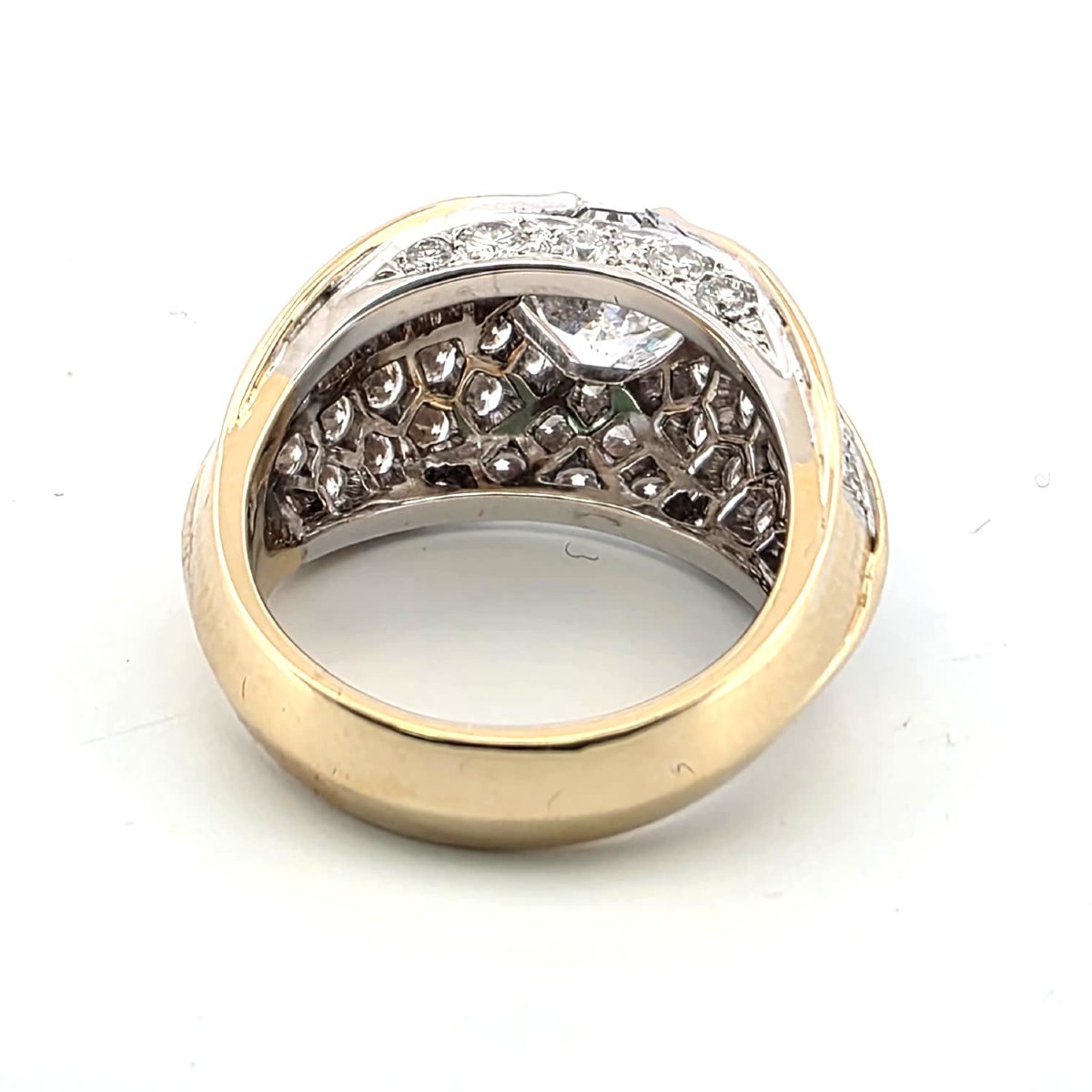 Yellow Gold Ring With Diamonds-photo-3