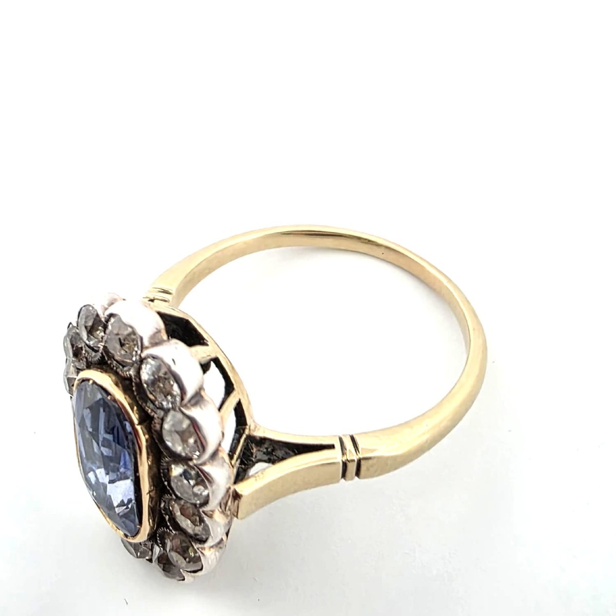 Edwardian-era Ring In 18-karat Gold And Silver With A Sapphire And Diamonds-photo-2