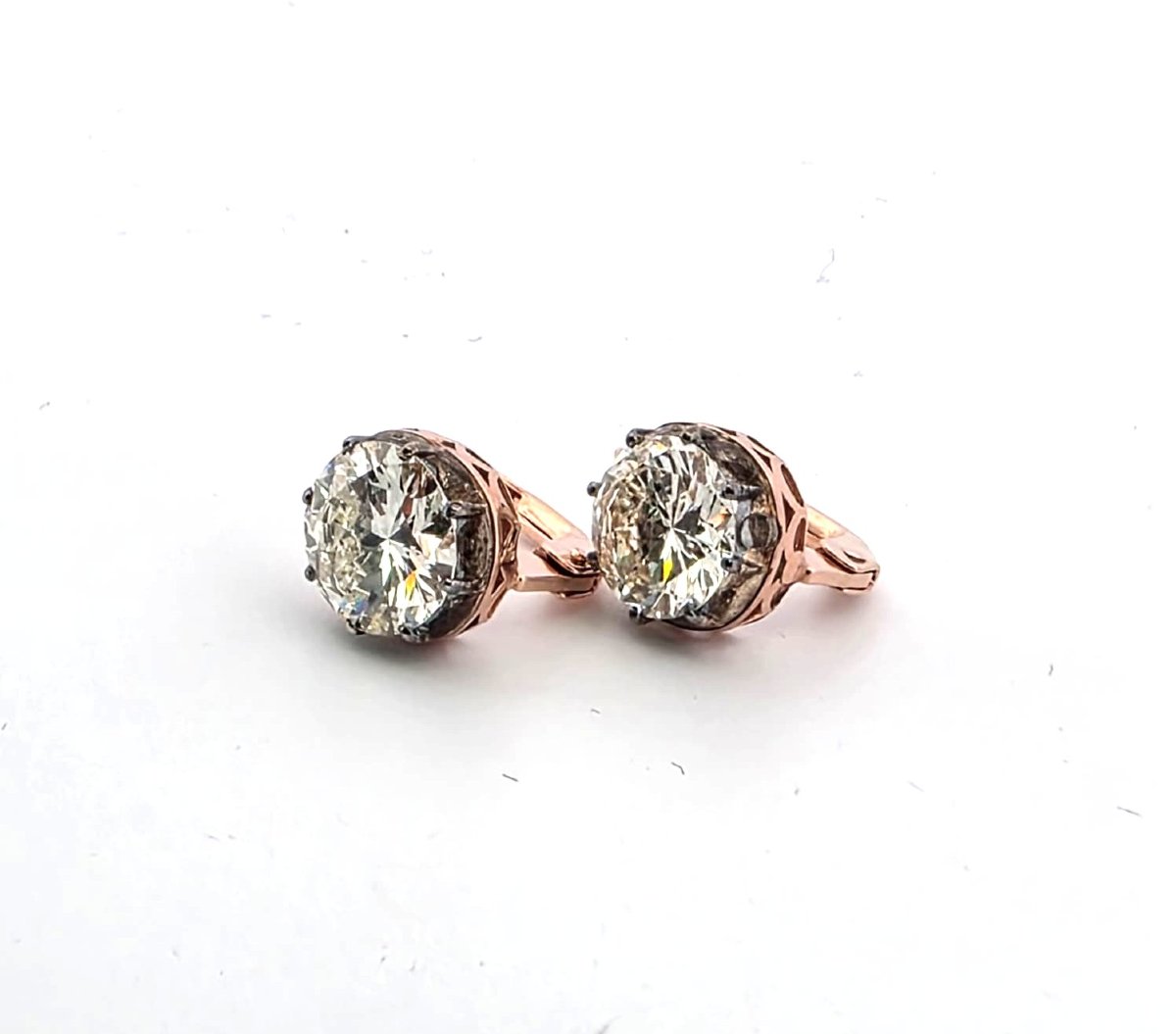 12-karat Rose Gold And Silver Earrings With An Old Mine Cut Diamond-photo-4