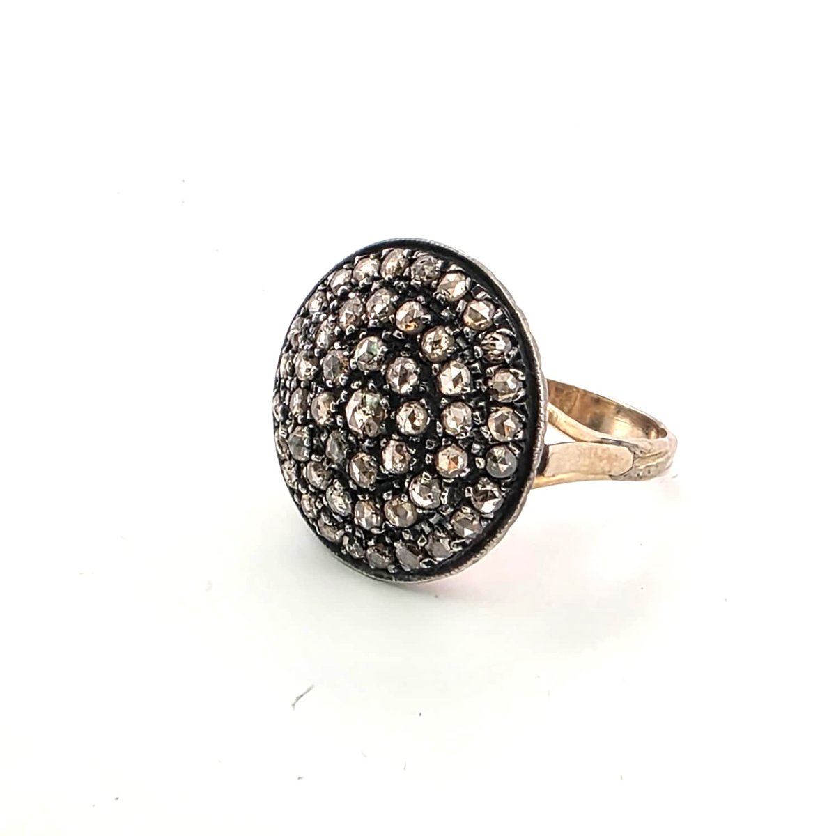 Low-profile Yellow Gold And Silver Ring With Coroné-set Pink Diamonds-photo-3