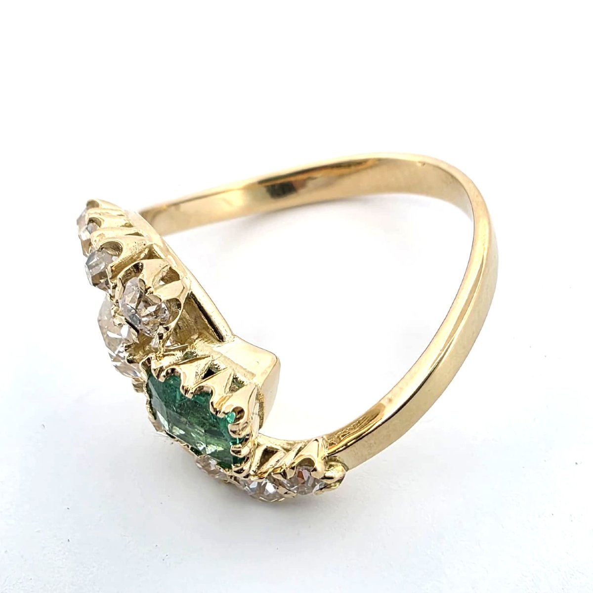 18-karat Yellow Gold Ring With Diamonds-photo-3