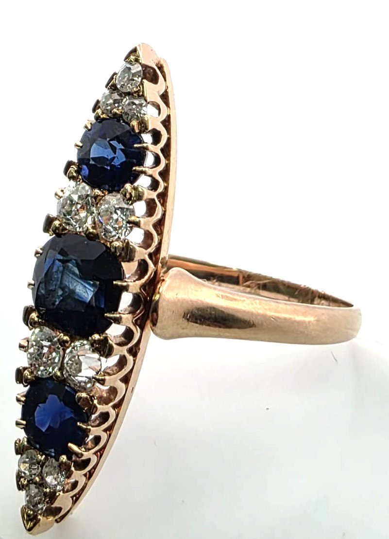Bague en or jaune 18kt avec diamants et saphirs-photo-3