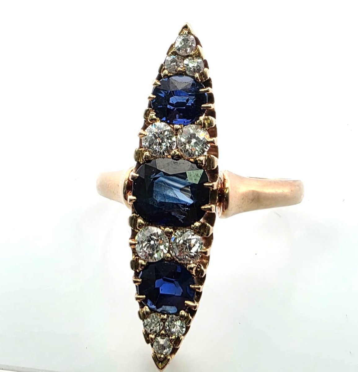 Bague en or jaune 18kt avec diamants et saphirs-photo-2