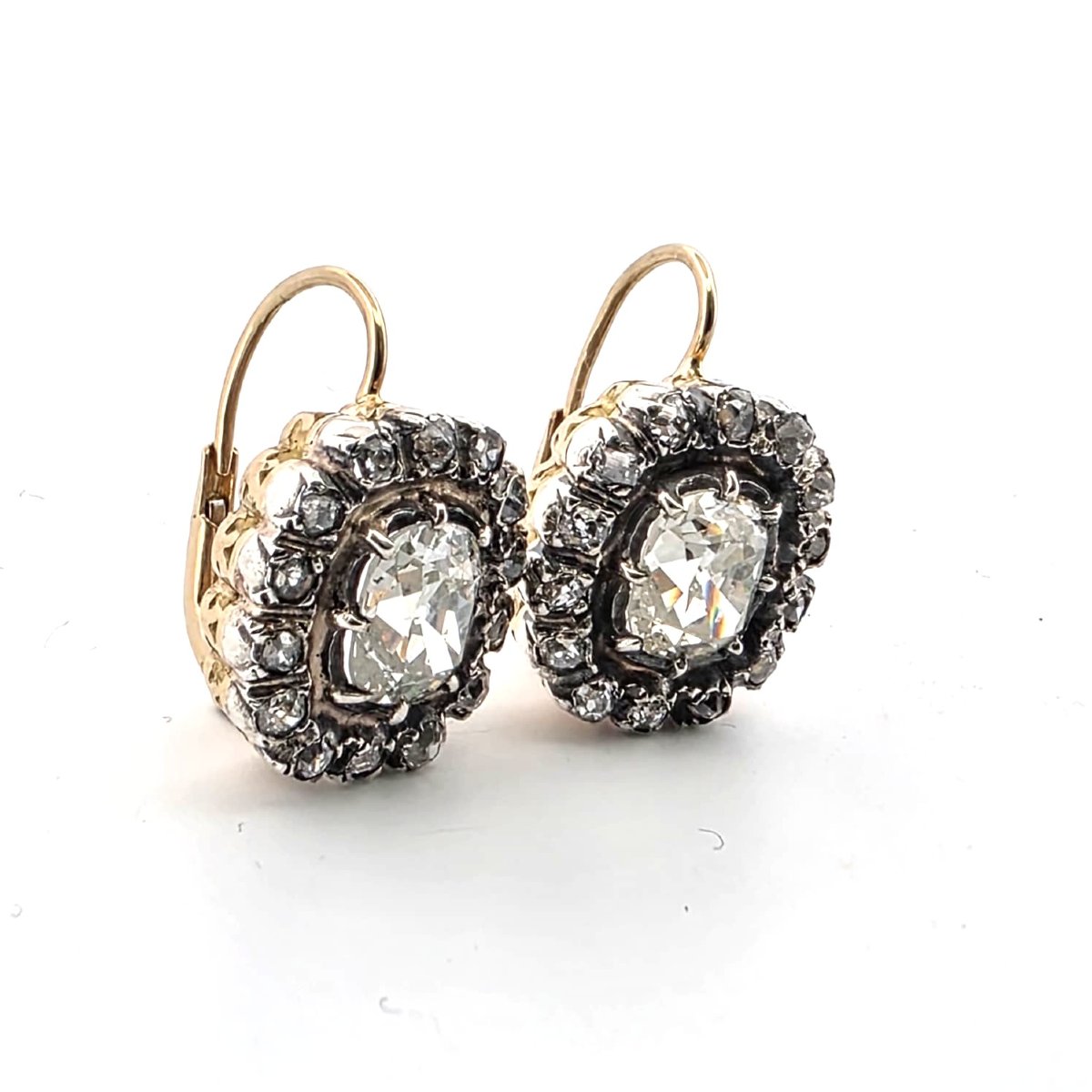 Boucles d’oreilles époque victorienne en or jaune 18kt avec des diamants importants-photo-3