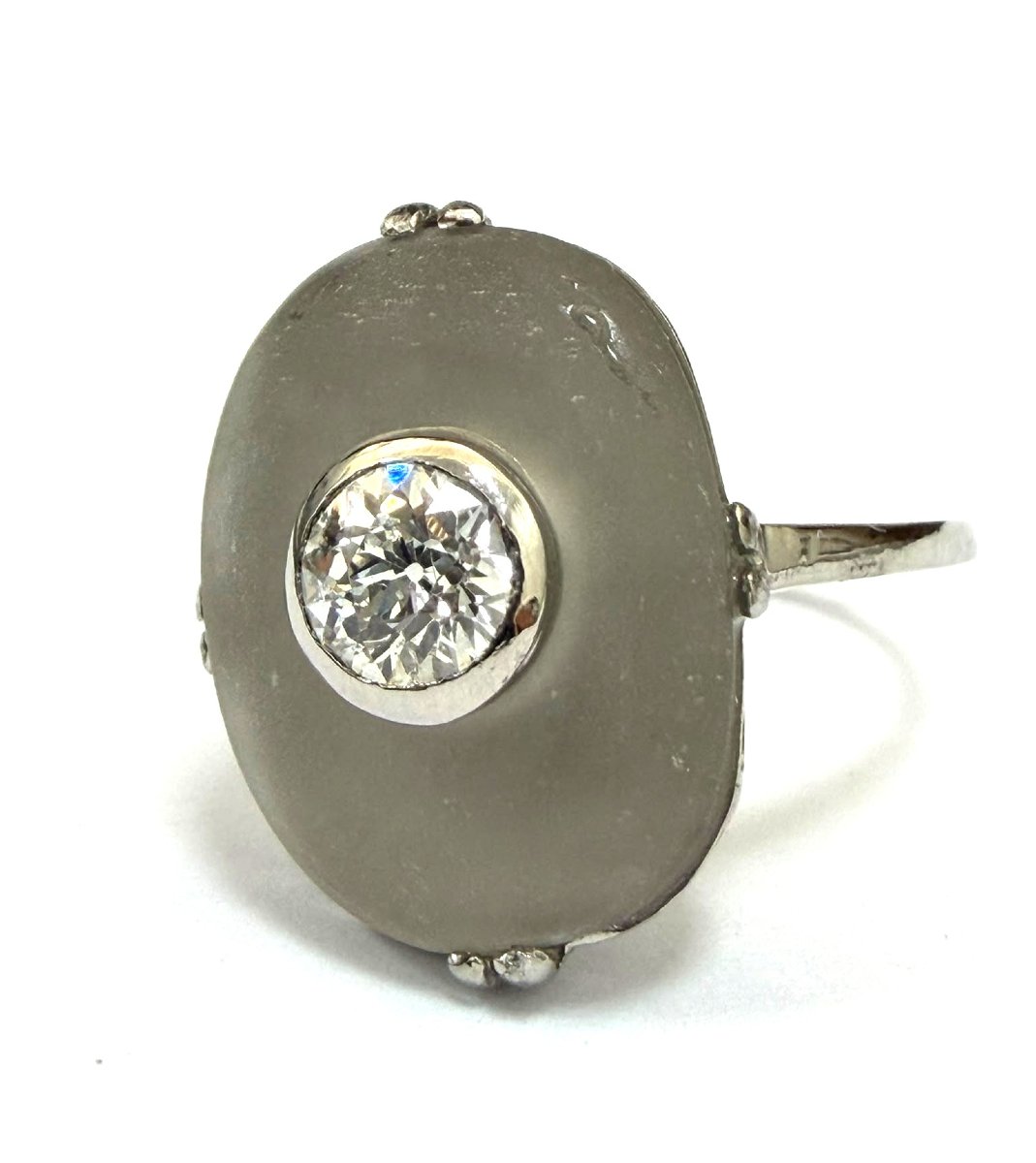 Art Deco Platinum Ring With A Diamond -photo-3