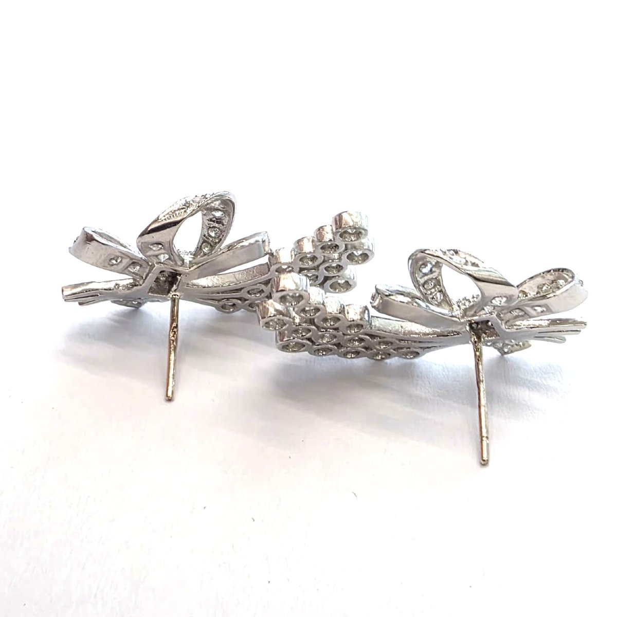 Platinum Earrings With Diamonds-photo-1