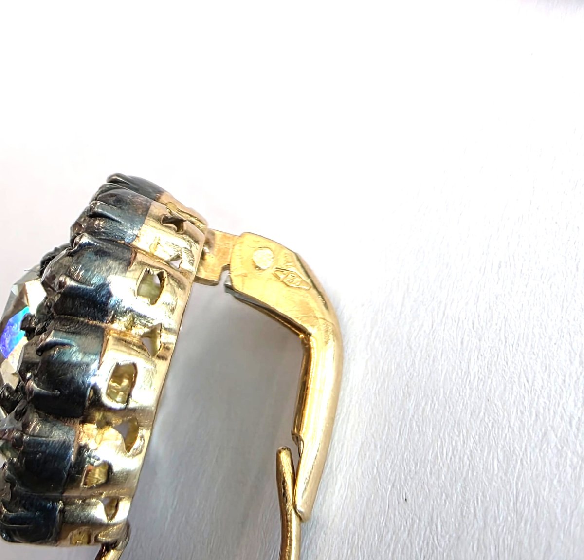 18k Yellow Gold And Platinum Earrings With Large Diamonds-photo-4
