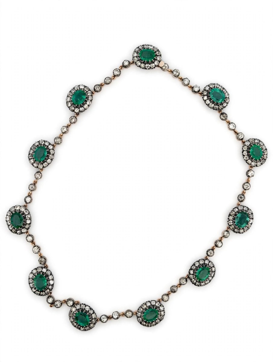 A Necklace Of Natural Emeralds And Old-cut Diamonds-photo-2