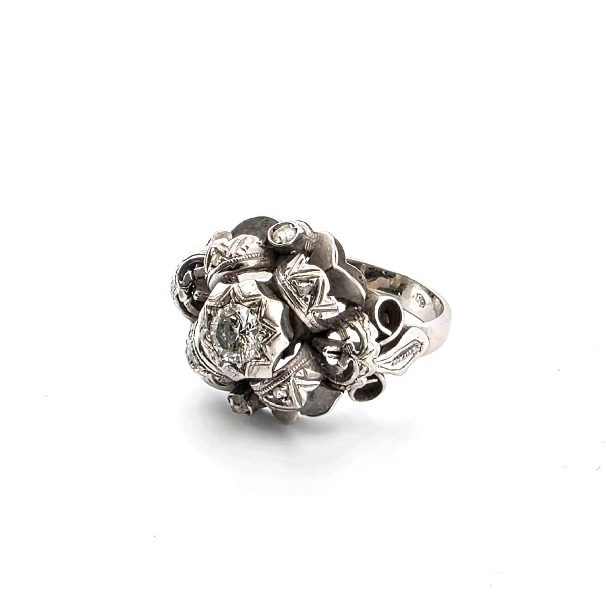 Bague en or blanc 18 carats avec diamants-photo-3