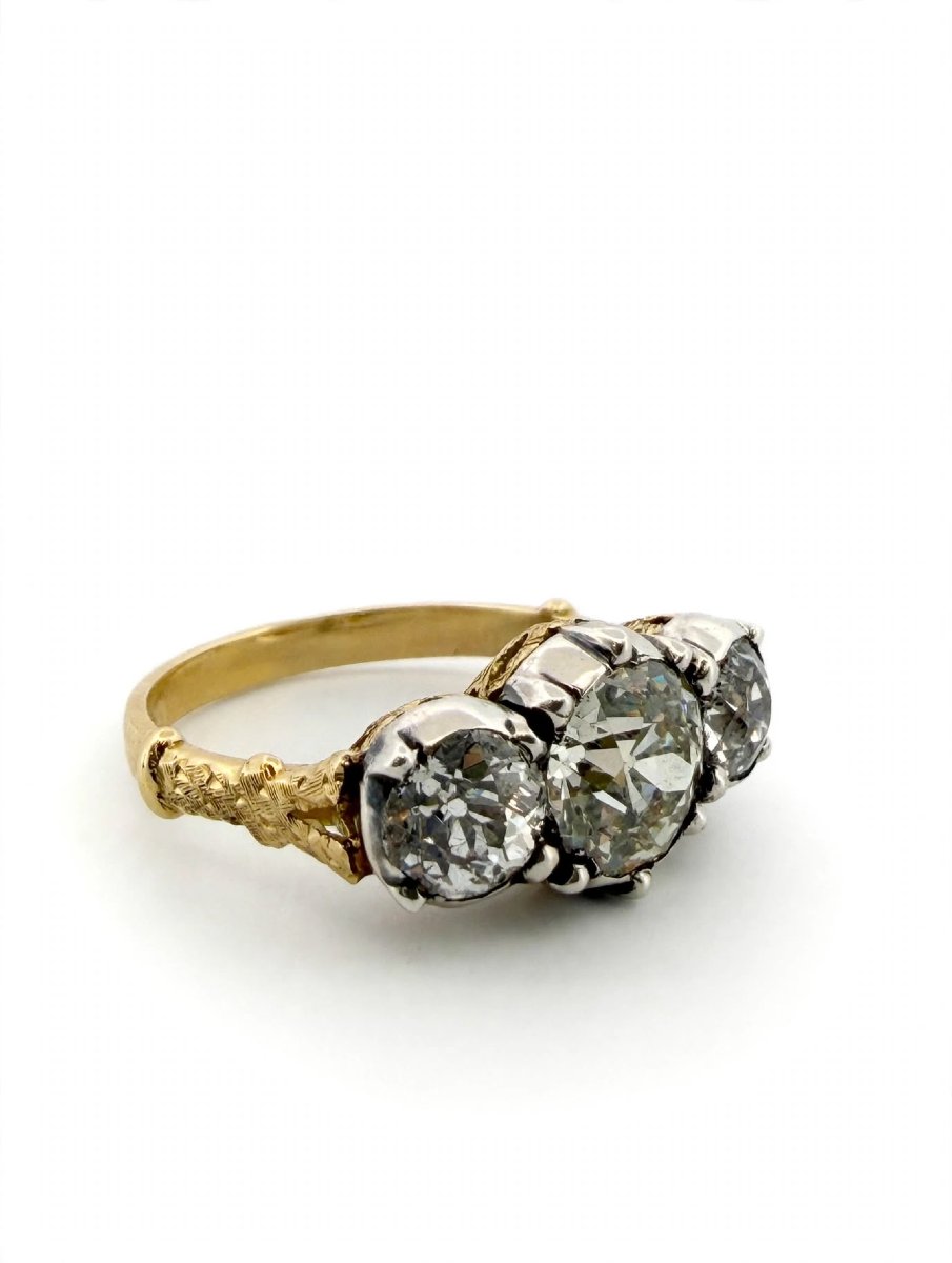 Victorian-style Trilogy Ring In 18k Yellow Gold With Diamonds-photo-4