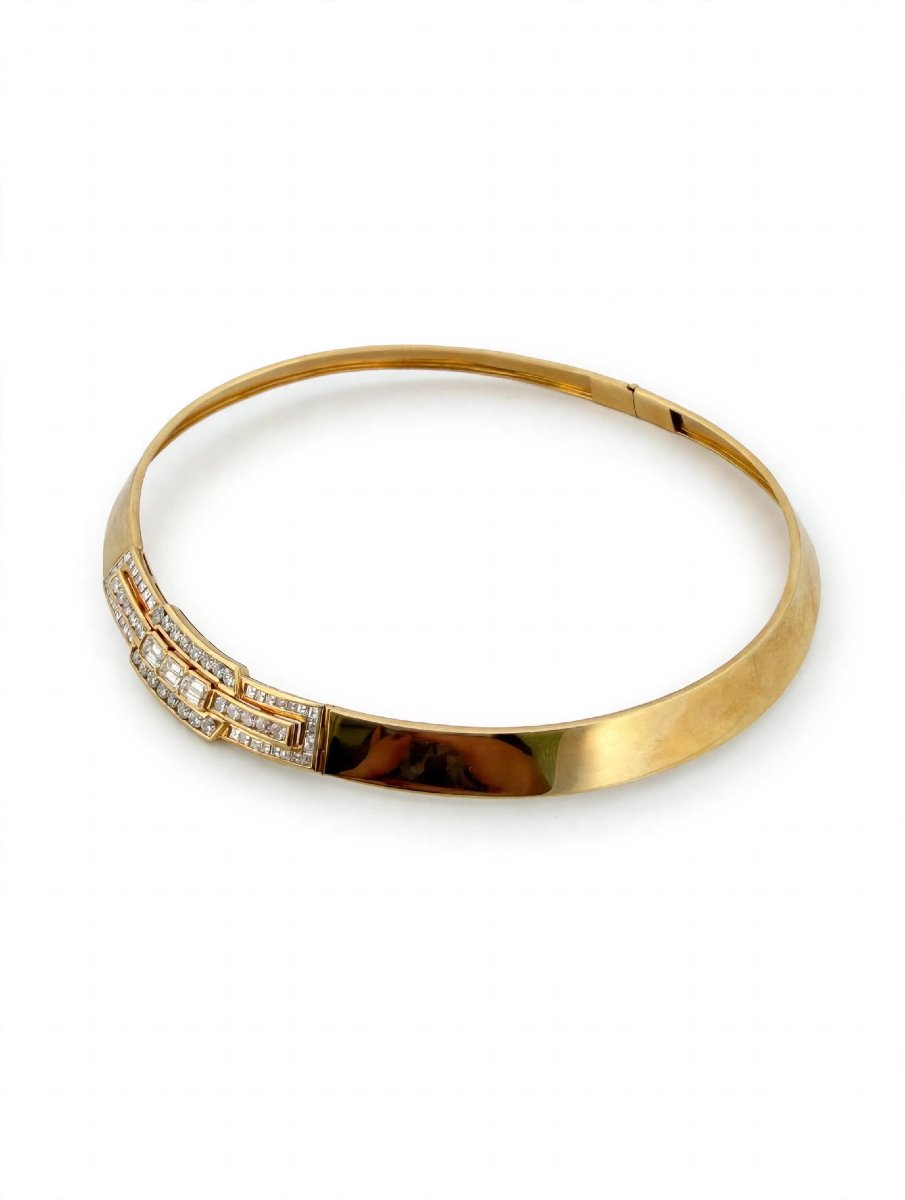 18k Gold Rigid Necklace With Diamonds-photo-3