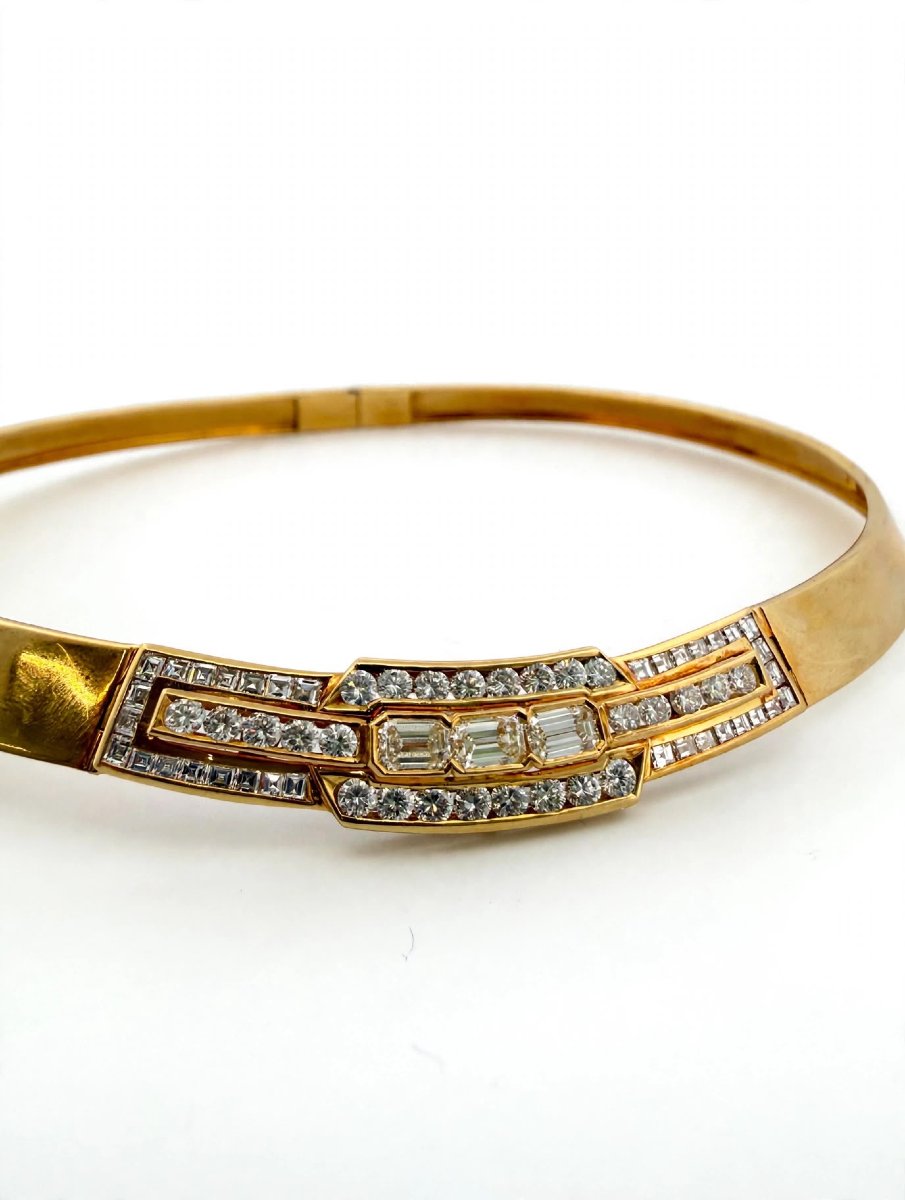 18k Gold Rigid Necklace With Diamonds-photo-1