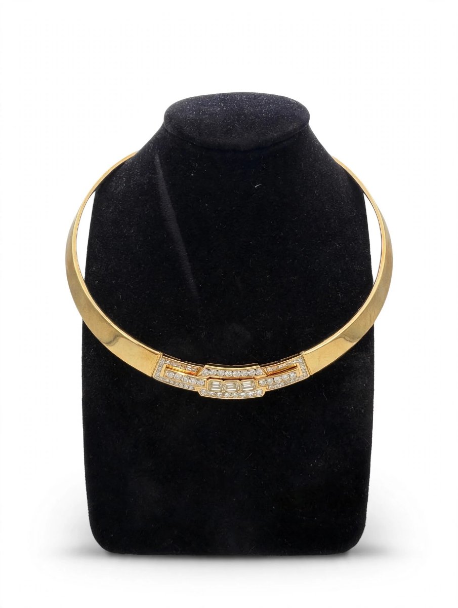 18k Gold Rigid Necklace With Diamonds