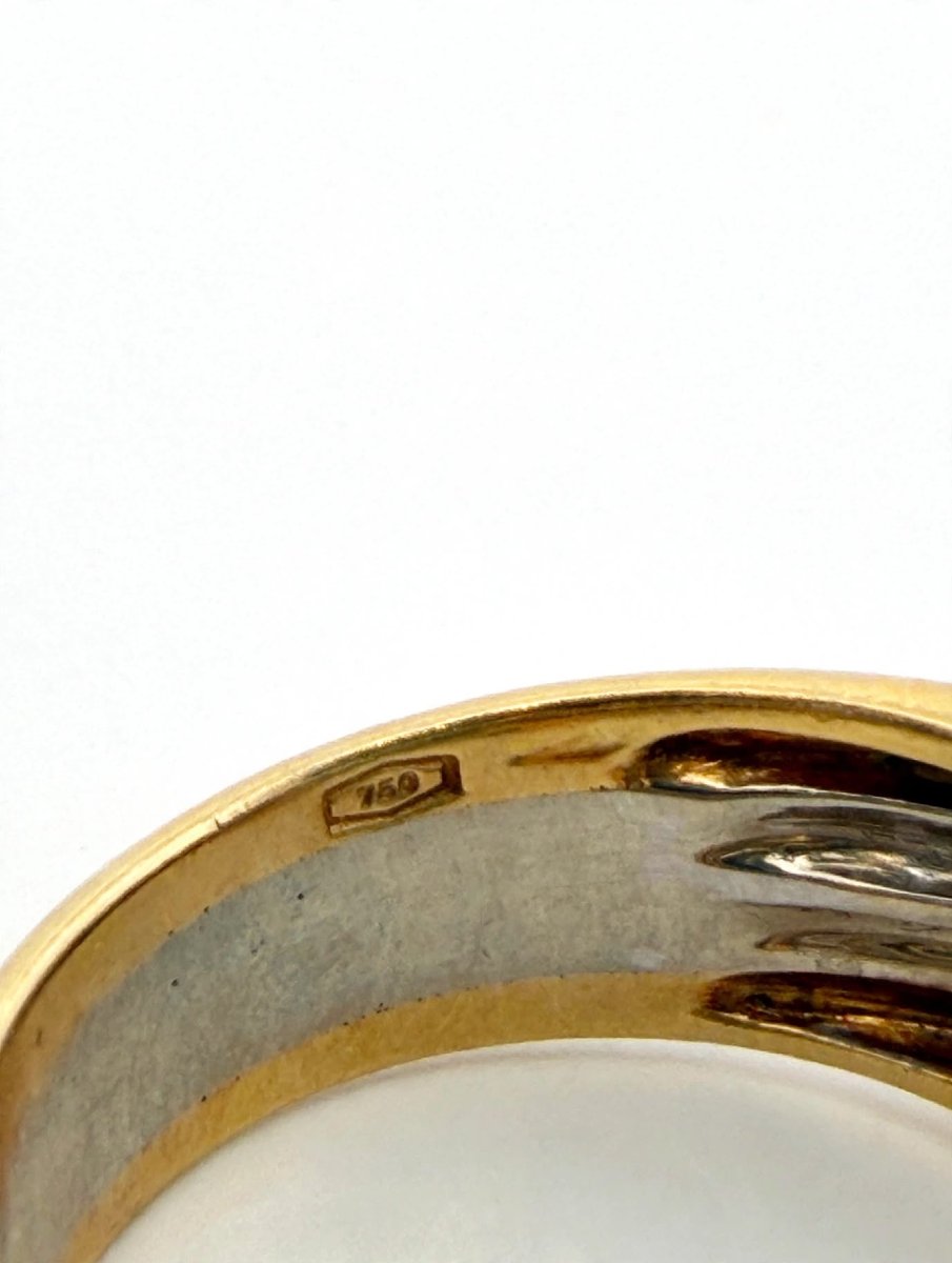 18k Yellow And White Gold Band Ring With Emerald And Diamonds-photo-3